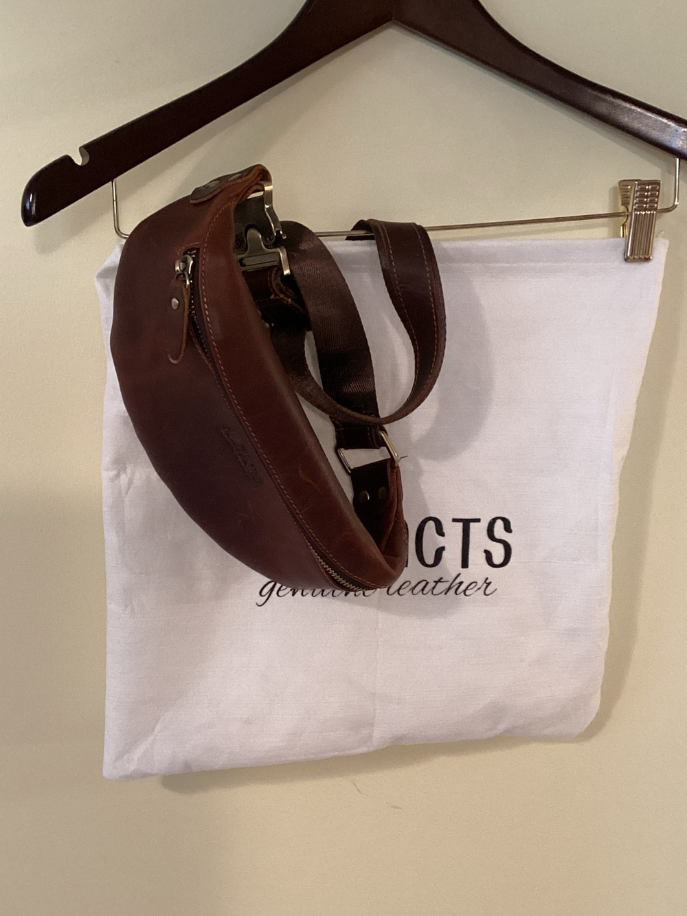 Men’s or ladies Brown Leather Sling Belt Bag